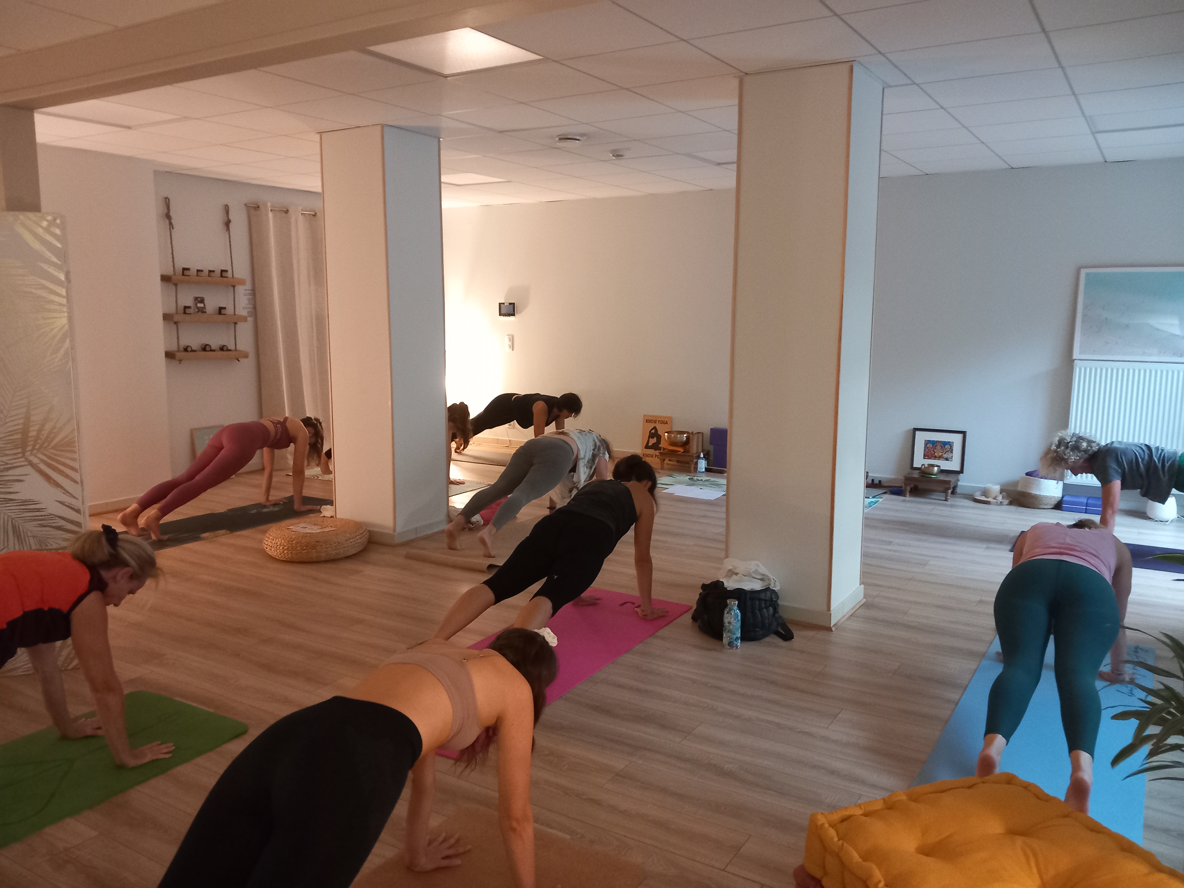 cours-yoga-Bloom- Caroline Sutter